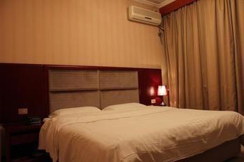 חרבין Dongfang Hotel מראה חיצוני תמונה
