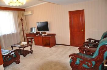 חרבין Dongfang Hotel מראה חיצוני תמונה